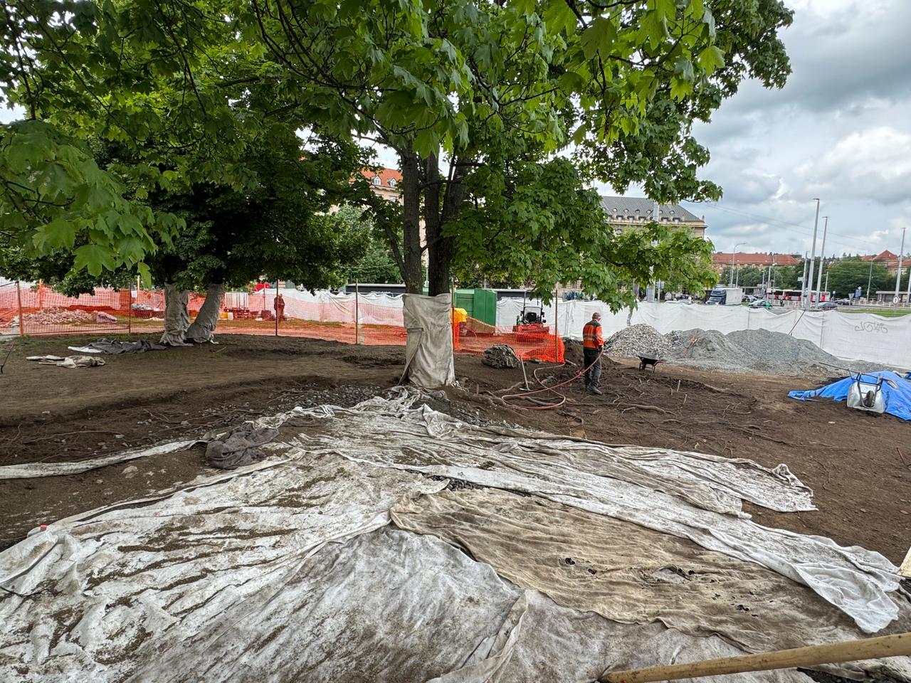 Revitalizace veřejného prostoru Kulaťák Praha 6 se zelení