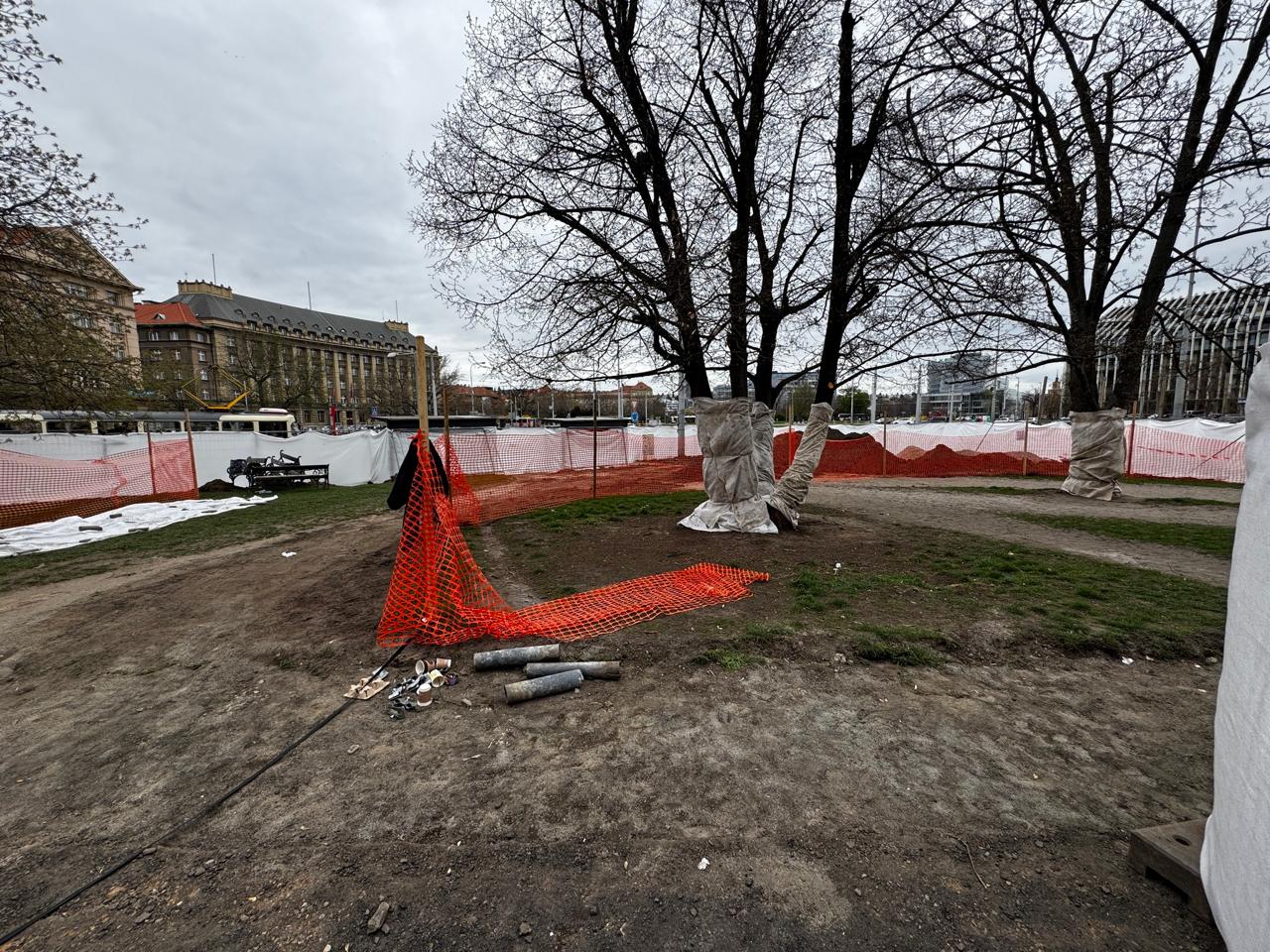 Revitalizace veřejného prostoru Kulaťák Praha 6 se zelení