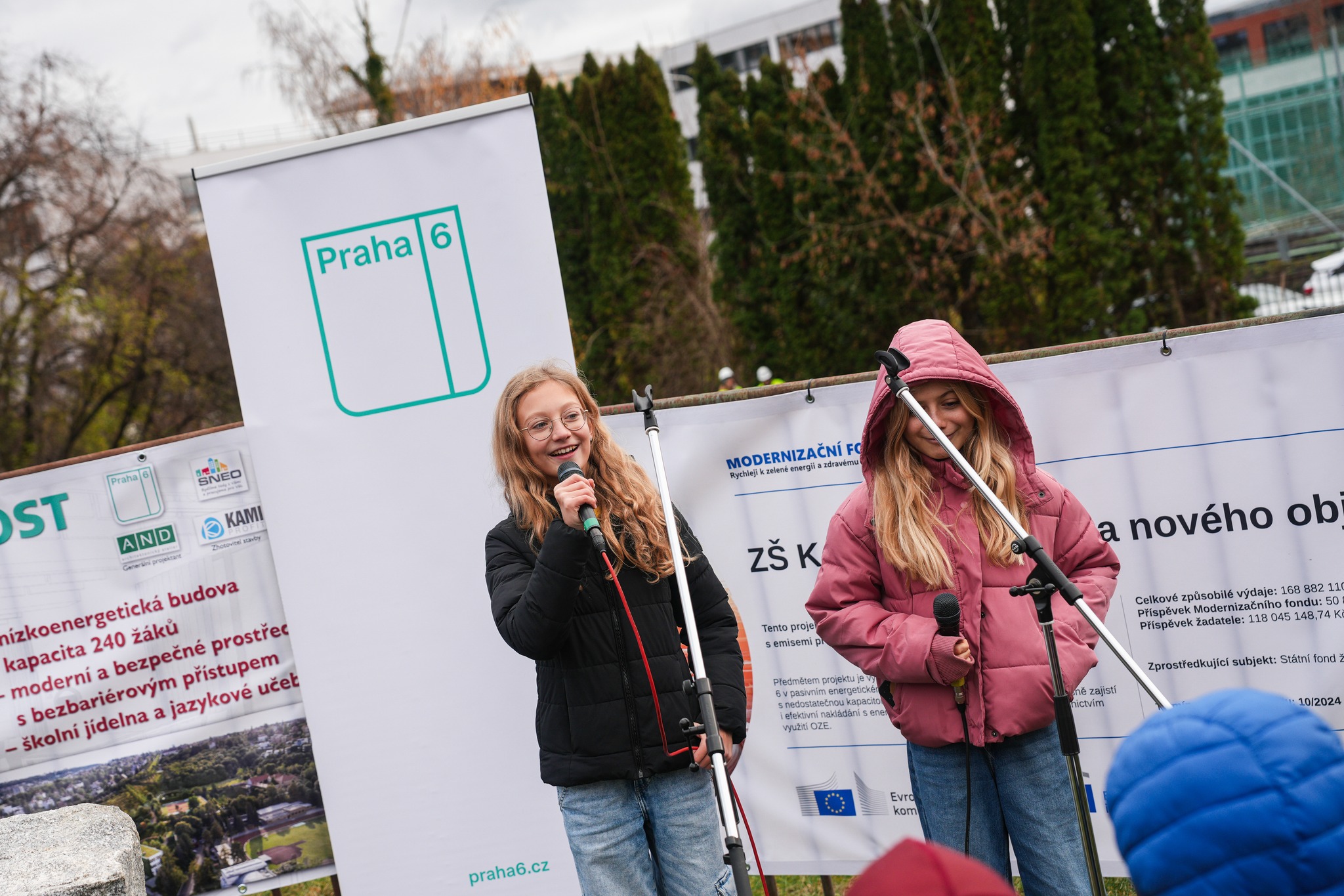 Poklepání základního kamene nové školy ZŠ Bílá Praha 6 Na Kocínce