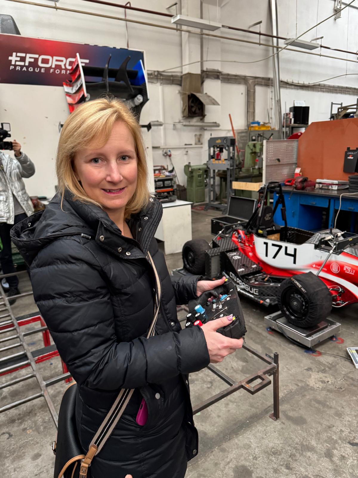 Projektový den ČVUT Praha 6 žáci ve fakultních prostorách