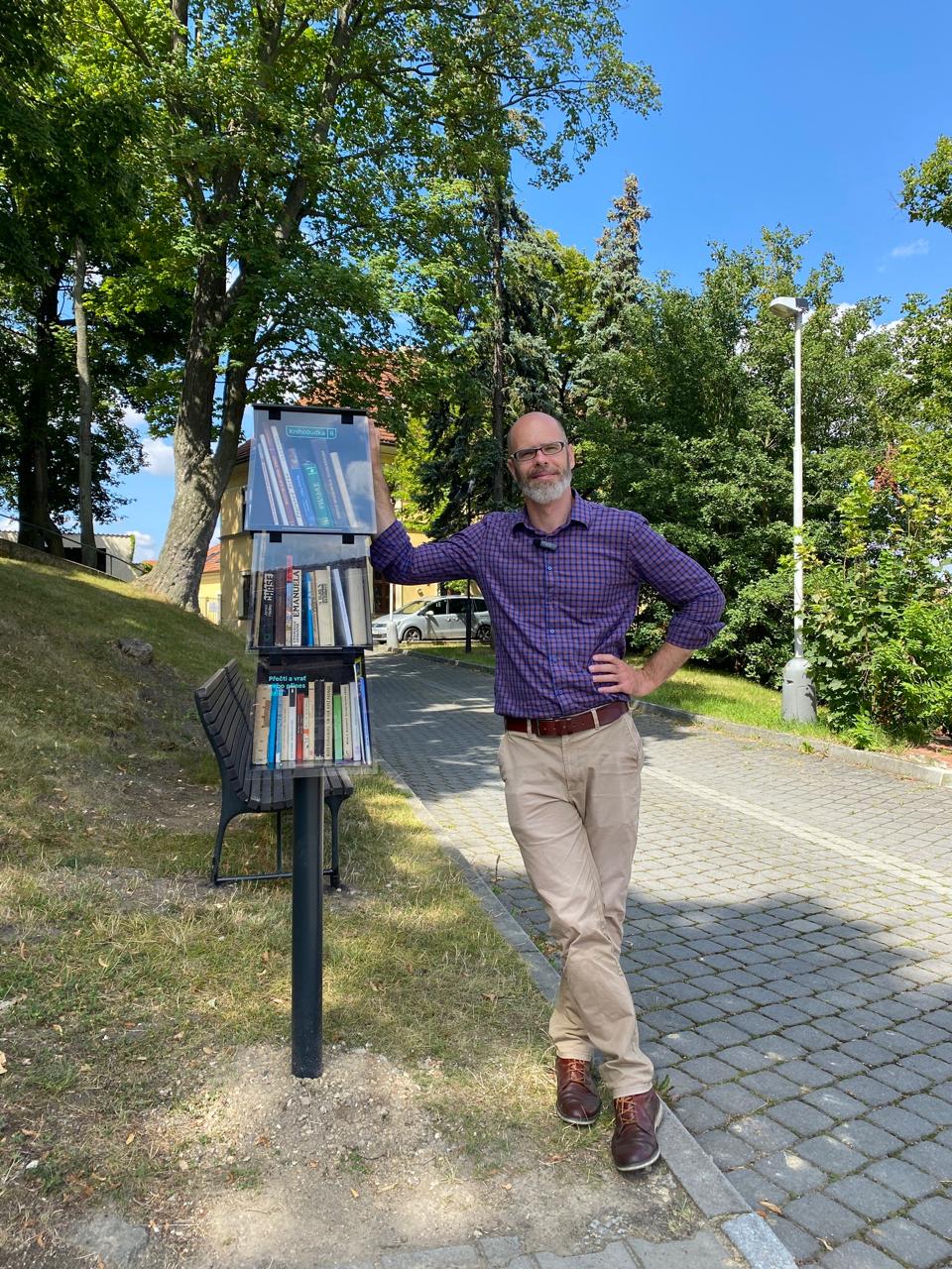KnihoBudka Praha 6 Liboc komunitní knihovna sdílení knih